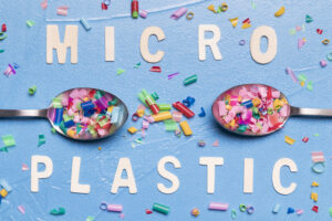 AulaPlus Formación Alerta sanitaria: Un estudio revela plastificantes tóxicos en compresas y tampones de uso común